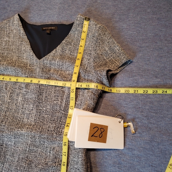 Banana Republic Tweed Short Sleeves Pullover Side Zip Gray Dress Size 4 - Picture 7 of 8